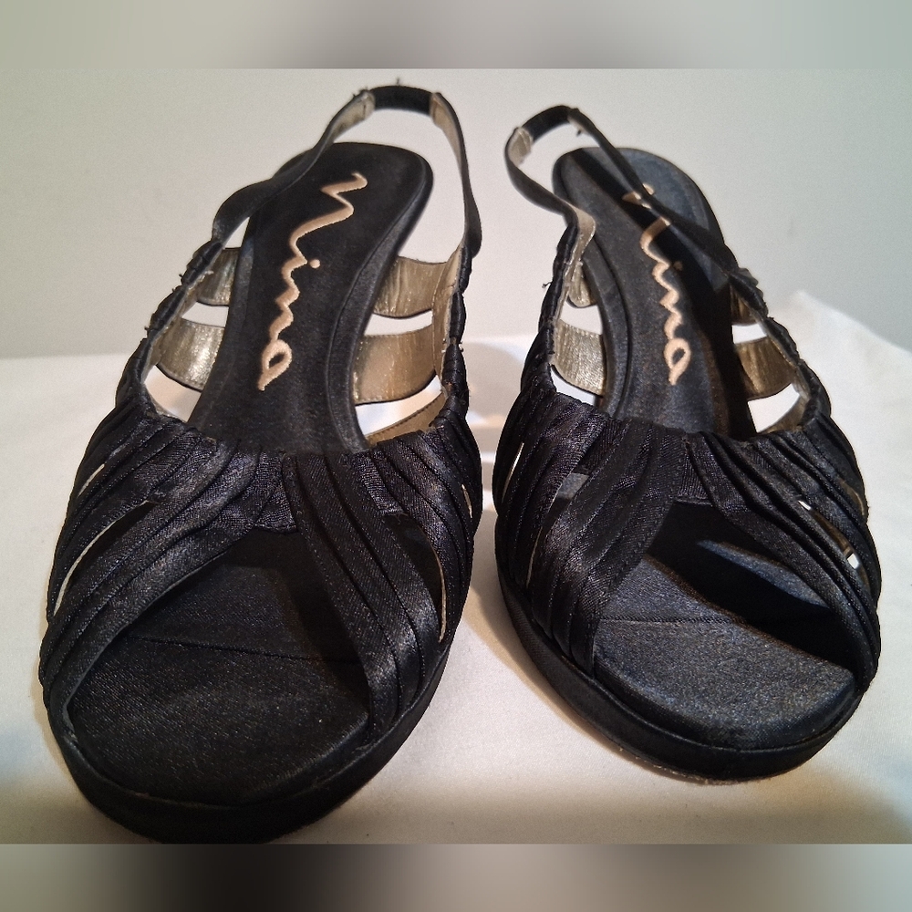 Nina Elegant Black Slingback Heels - Size 8M - Picture 3 of 7